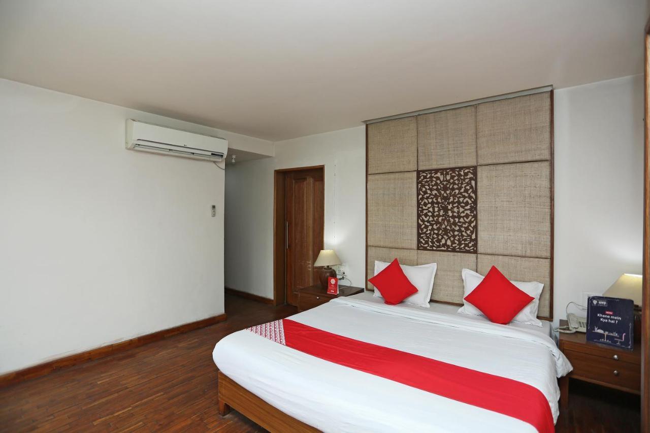 Oyo 27008 Paradise Gateway Hotel Srinagar  Exterior photo