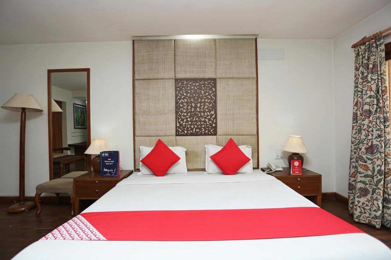 Oyo 27008 Paradise Gateway Hotel Srinagar  Exterior photo